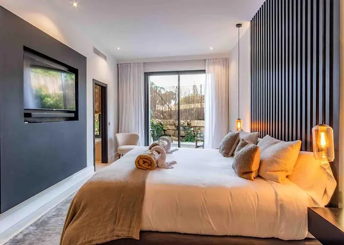 Luxury Triple Room