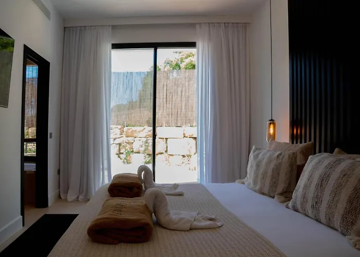 Luxury Triple Room